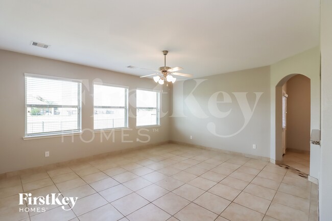 Building Photo - 5906 Watford Bend