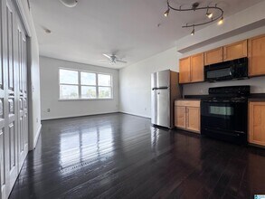 Building Photo - 2020 5th Ave S