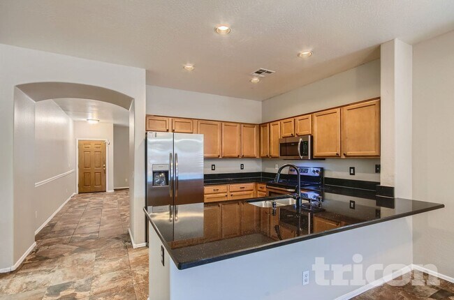 Building Photo - 44131 Kramer Ln