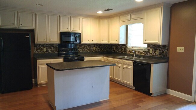 Foto del edificio - 126 Brookfair Ln