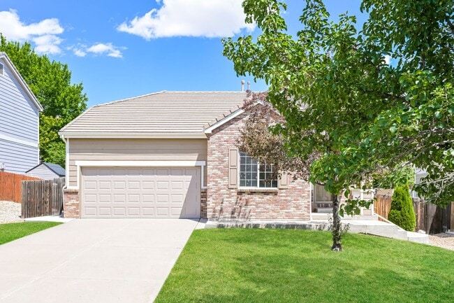 3 Bed/ 2Bath Close to Buckley Space Base - 3 Bed/ 2Bath Close to Buckley Space Base House