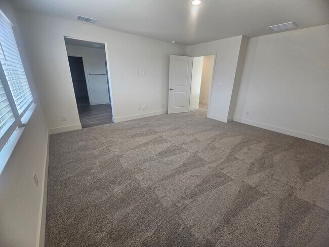 Building Photo - Brand New Home in Spanish Springs