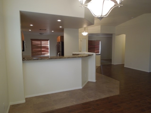Building Photo - 15834 W Mohave St