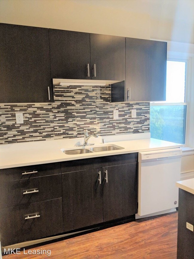 Foto del edificio - 1224 N Prospect Ave