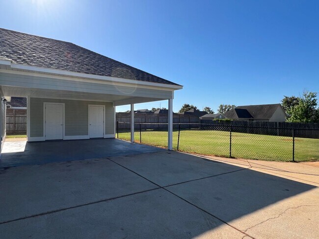 Foto del edificio - Home for rent in Prattville
