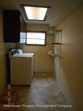 Foto del edificio - 833 NE Lafayette Ave