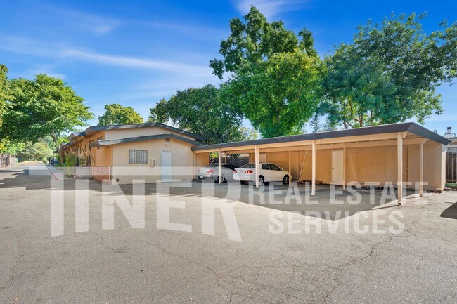 Building Photo - 5340 El Camino Ave