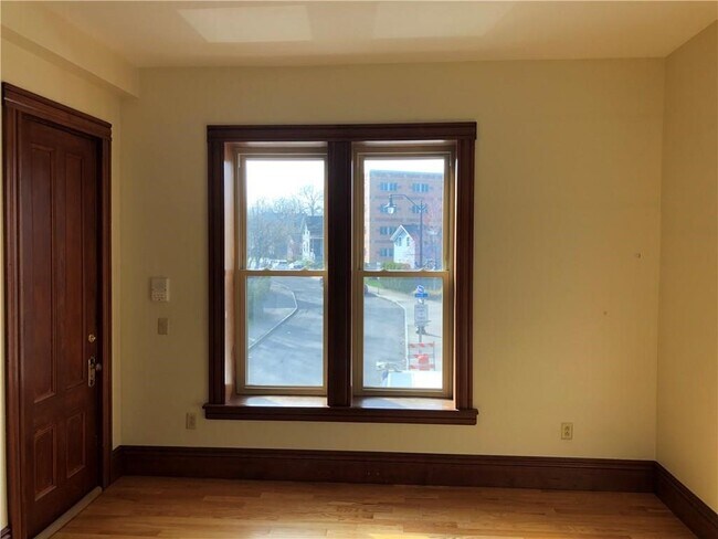 Foto del edificio - 750 South Ave