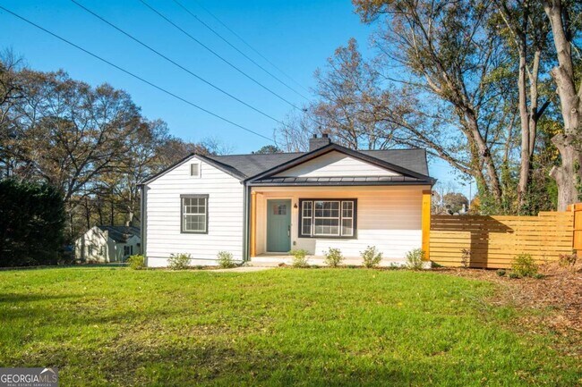Building Photo - 1810 Dresden Dr NE