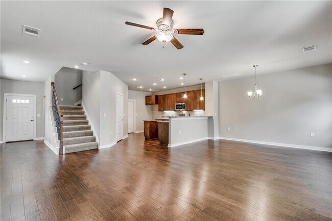 Building Photo - 3300 Elija St