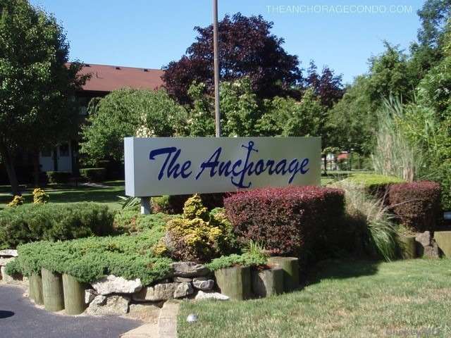 Primary Photo - 321 Mariners Way