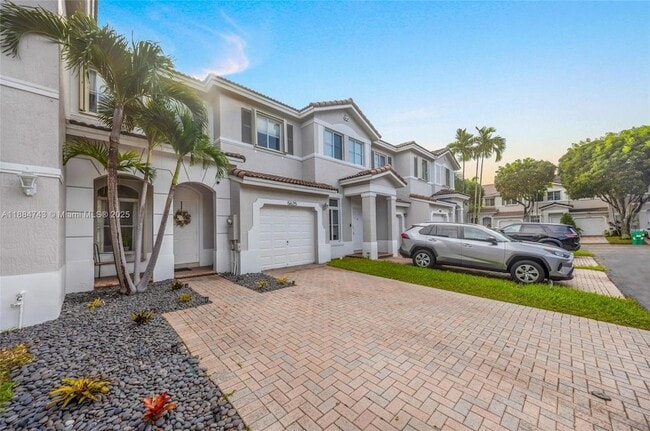 Photo - 5625 NW 112th Path Townhome