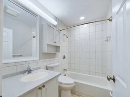 Foto del edificio - 445 Pleasant St