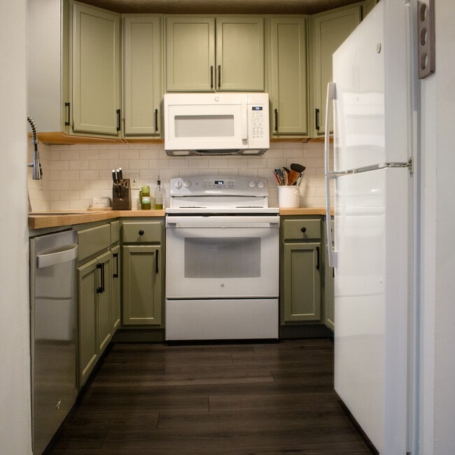 Foto del edificio - 2117 Bransford Ave