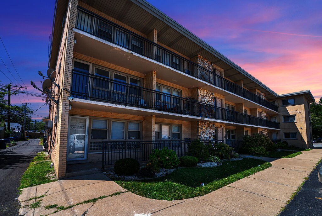 Foto principal - 11908 Gregory St