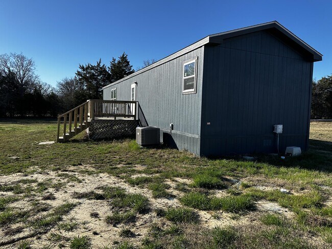 Building Photo - 4103 Co Rd 3221