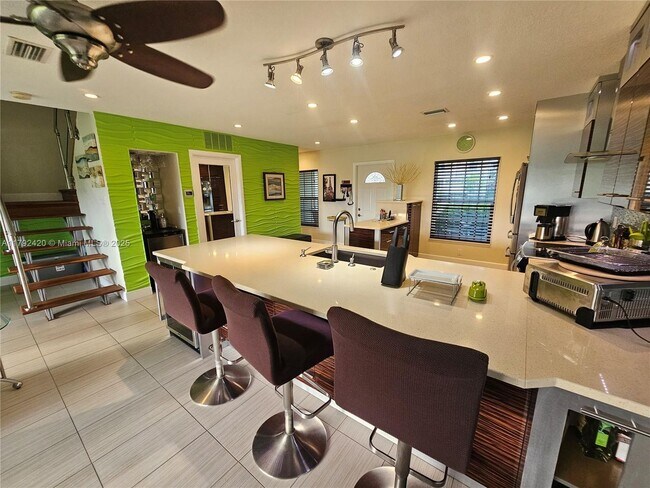 Foto del edificio - 9130 SE Riverfront Terrace