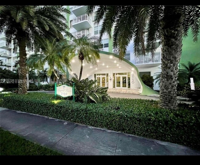 Building Photo - 2150 Sans Souci Blvd