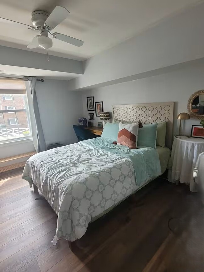 Building Photo - 12709 Gordon Blvd