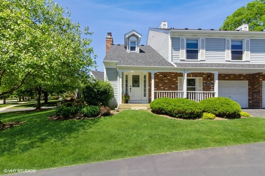 Primary Photo - 1401 Queensgreen Cir