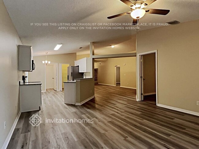 Building Photo - 2394 Bayhill Dr