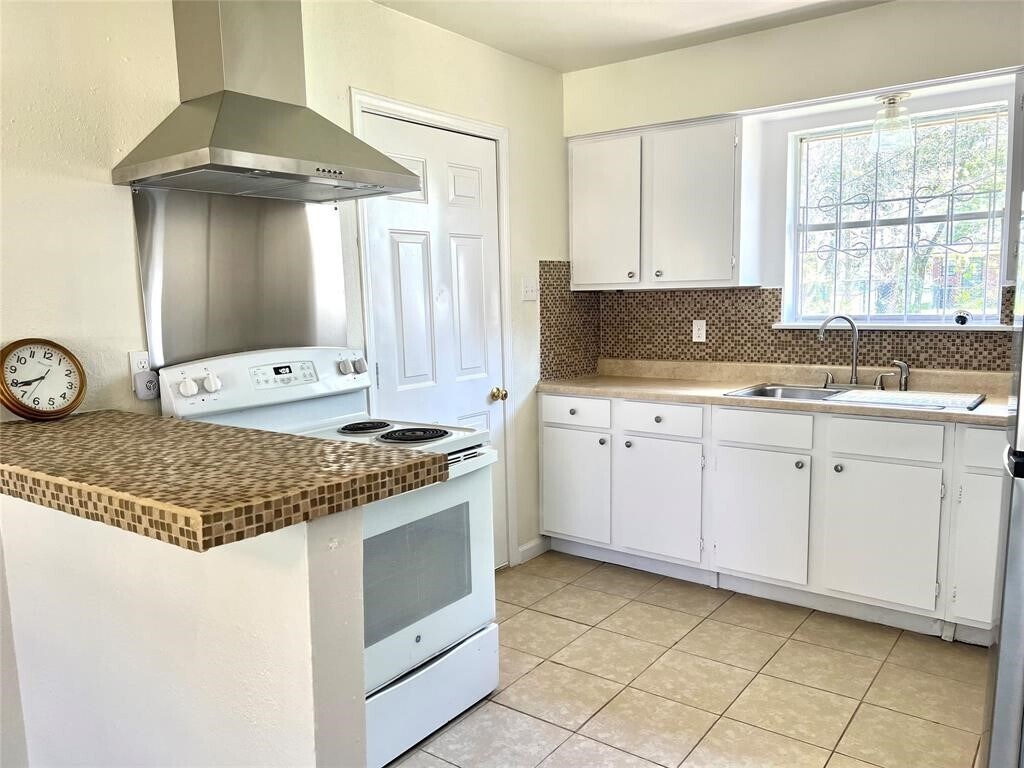 Foto principal - 3514 Sparrow St