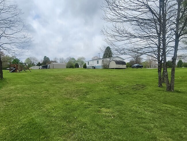 Building Photo - 11211 Allen Dr