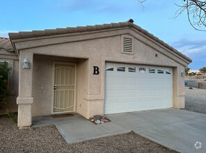 Building Photo - 2970 Cork Ln