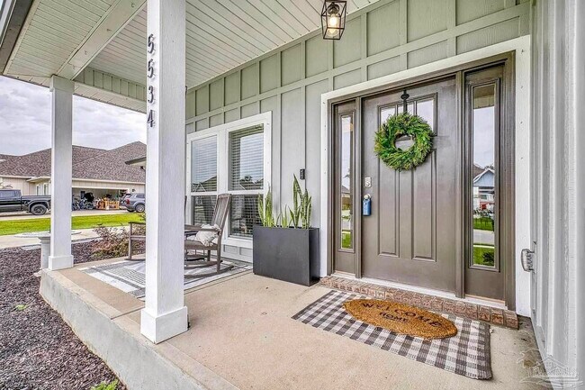 Foto del edificio - 5534 Blake Ln