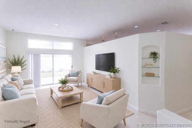Building Photo - 6788 Las Colinas St