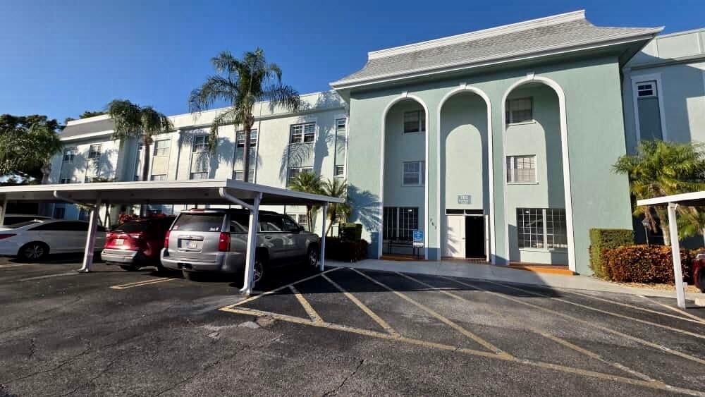 Photo - 701 Poinsettia Rd (Belleair, FL)