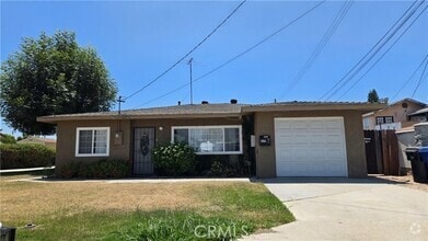 Building Photo - 5578 Newman St