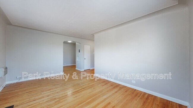 Foto del edificio - 655 Washington St.