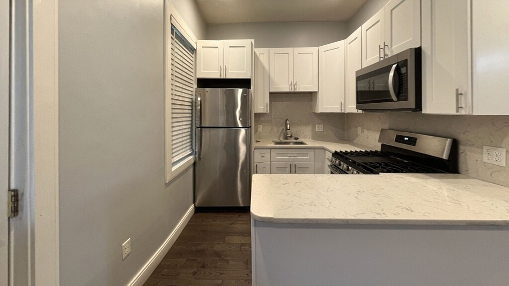 Foto principal - 187 Webster Ave