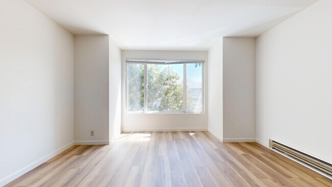 Foto del edificio - 3220 Geary Blvd