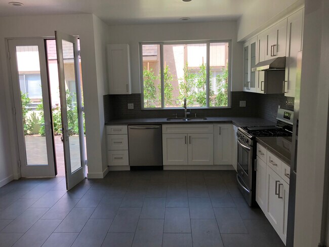 Foto del edificio - 2700 Piedmont Ave