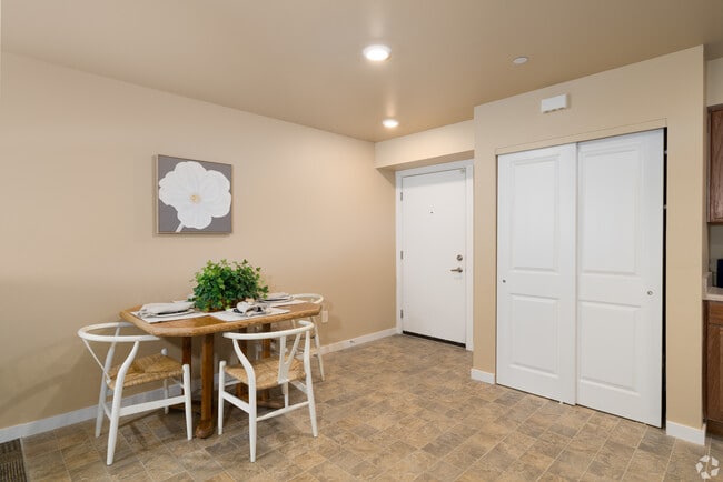 Typical Model Unit - Mirabeau Place