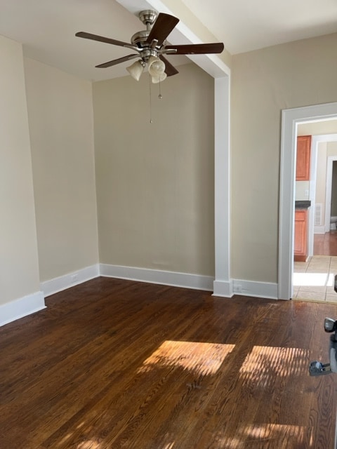 Foto del edificio - 3200-3212 E 5th Ave