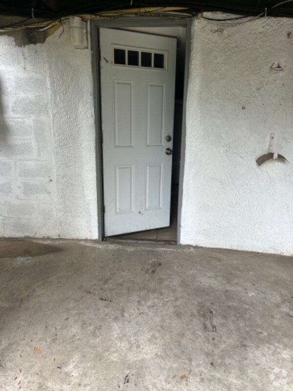 Washington Park Apartments for Rent with Utilities Included Baltimore