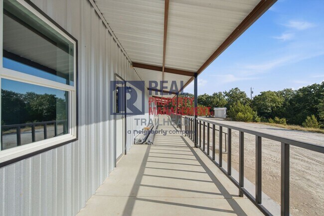 Foto del edificio - 14250 Co Rd 209