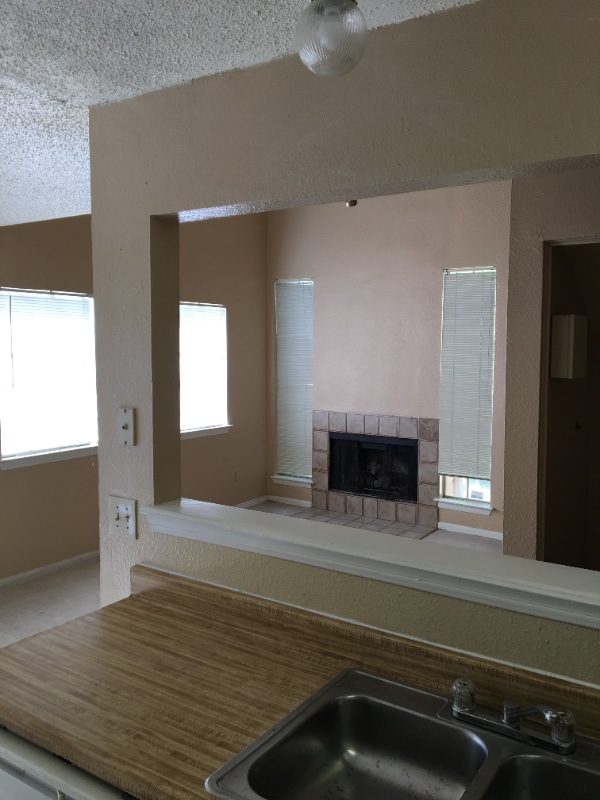 Photo - 7528 Oak Chase (San Antonio, TX)