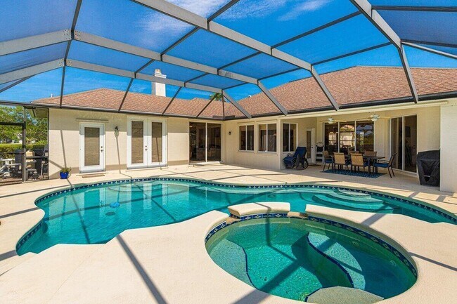Foto del edificio - 212 SW Whitewood Dr