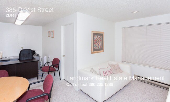 Building Photo - 385 31st St