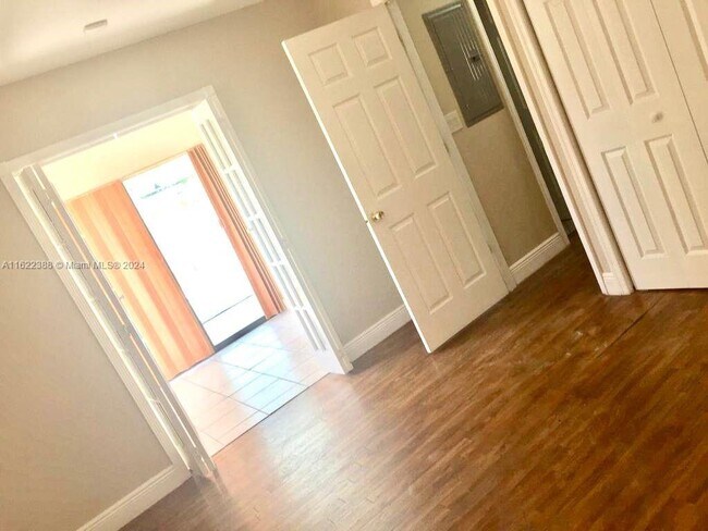 Foto del edificio - 19920 SW 88th Pl