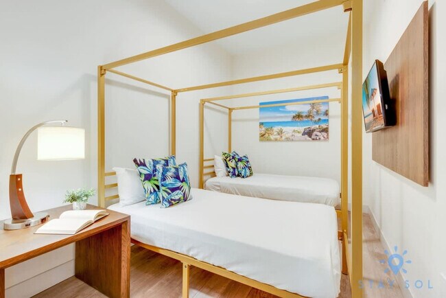 Foto del edificio - 777 N Ocean Dr