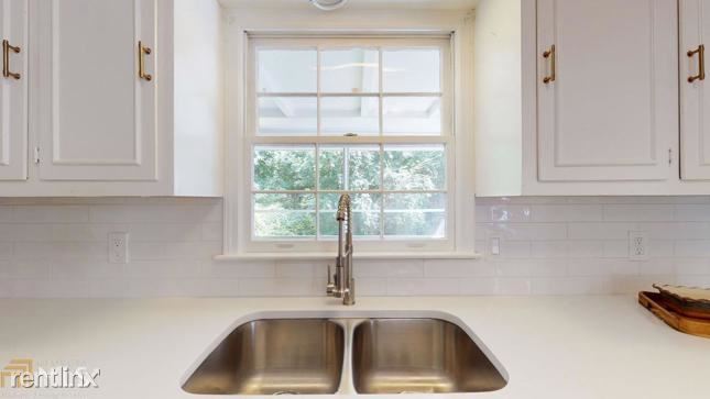 Foto del edificio - 4 br, 2 bath House - 1992 Hemlock Trail