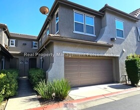 Building Photo - 303 Cezanne Ln