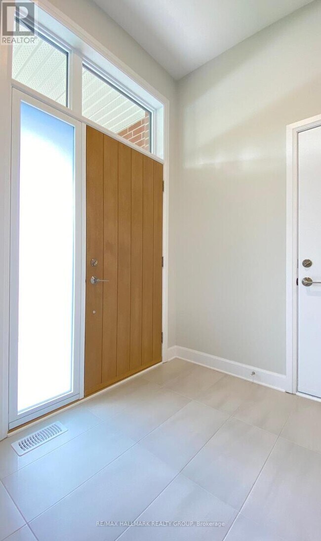 Photo du bâtiment - 1308 Whitlow Grass Wy