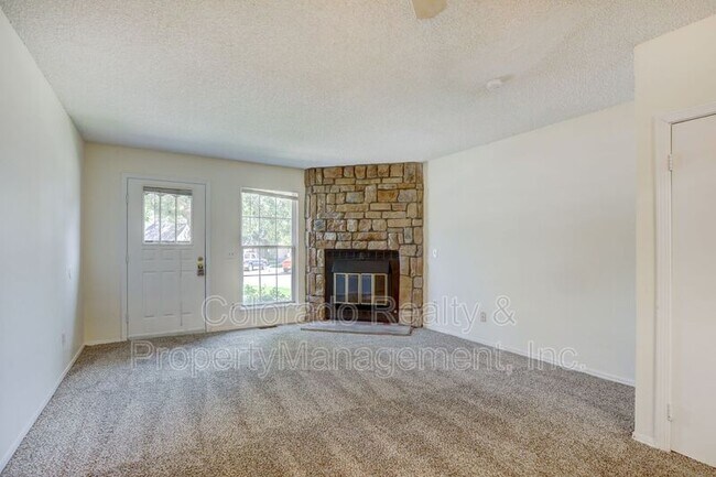 Foto del edificio - 1601 S Idalia Cir