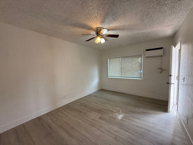 Foto del edificio - 2 bedroom apartment for rent